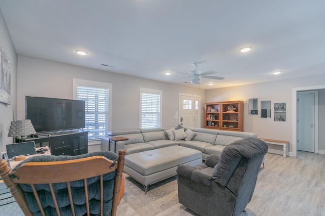 257 Wild Acres Lane, Rising Fawn, GA 30738