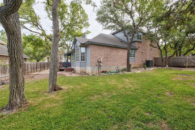 3704 Runnels CT, Austin, TX 78732
