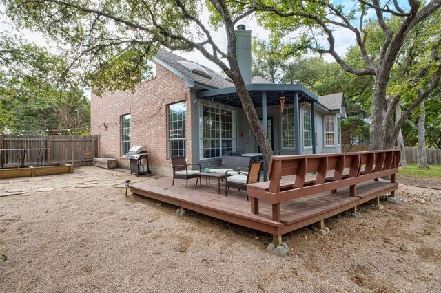 3704 Runnels CT, Austin, TX 78732