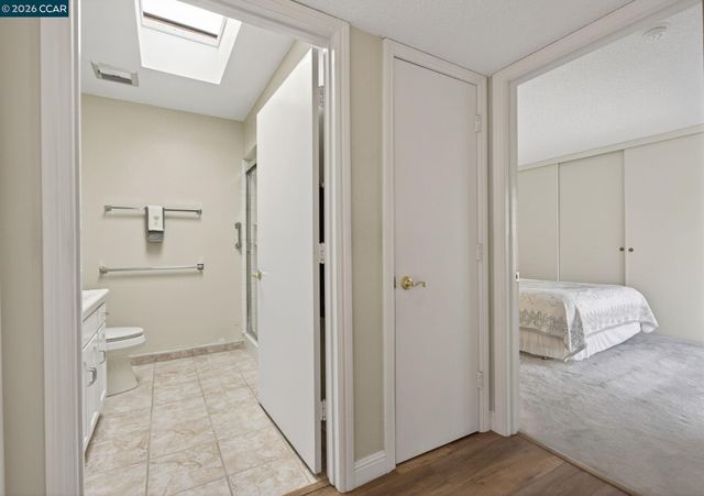 1124 Oakmont Dr 4, Walnut Creek, CA 94595