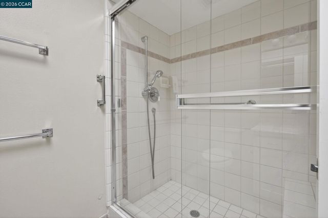 1124 Oakmont Dr 4, Walnut Creek, CA 94595