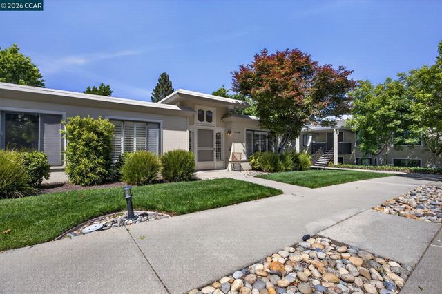 1124 Oakmont Dr 4, Walnut Creek, CA 94595