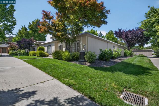 1124 Oakmont Dr 4, Walnut Creek, CA 94595