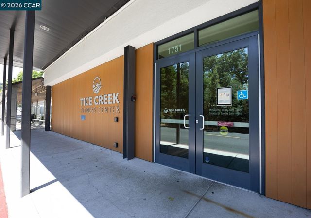 1124 Oakmont Dr 4, Walnut Creek, CA 94595