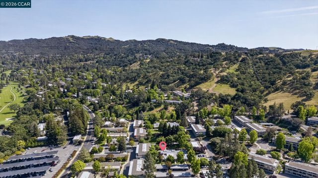 1124 Oakmont Dr 4, Walnut Creek, CA 94595