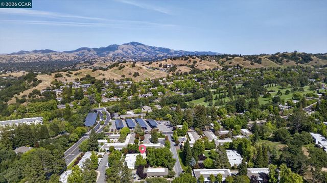 1124 Oakmont Dr 4, Walnut Creek, CA 94595