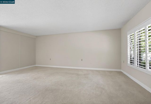 1124 Oakmont Dr 4, Walnut Creek, CA 94595