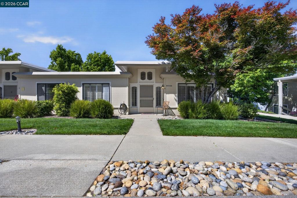 1124 Oakmont Dr 4, Walnut Creek, CA 94595