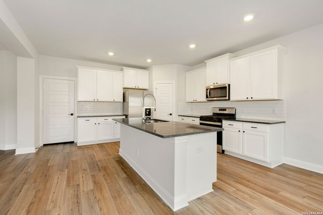 6319 Monk Landing, Converse, TX 78109