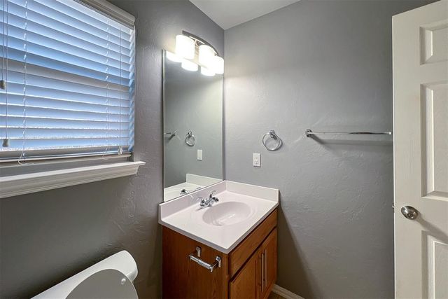 7802 Bennie Terrace, Oklahoma City, OK 73135