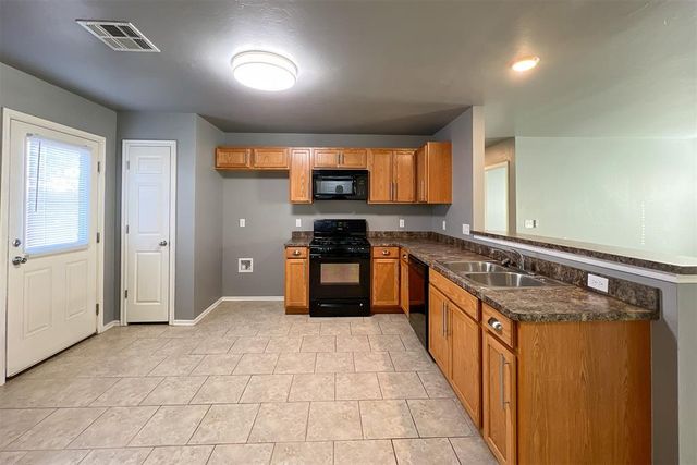 7802 Bennie Terrace, Oklahoma City, OK 73135