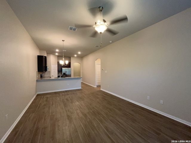 5435 Devils Gate Unit 1, Converse, TX 78109