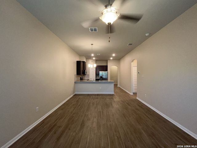5435 Devils Gate Unit 1, Converse, TX 78109