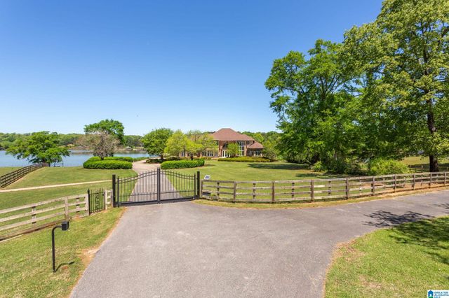 267 SHELTON SHORES DRIVE, Talladega, AL 35160