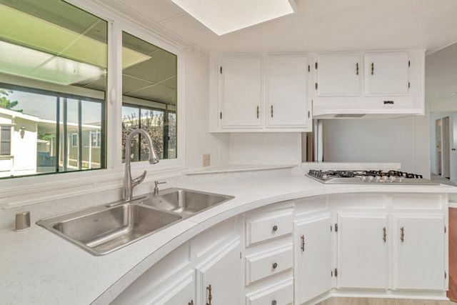 8 Coral Way 8, Half Moon Bay, CA 94019