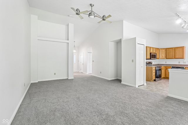 2045 Sotheby Lane, Indianapolis, IN 46239