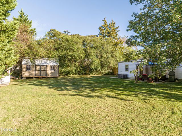 2410 Stewart Street, Johnson City, TN 37601