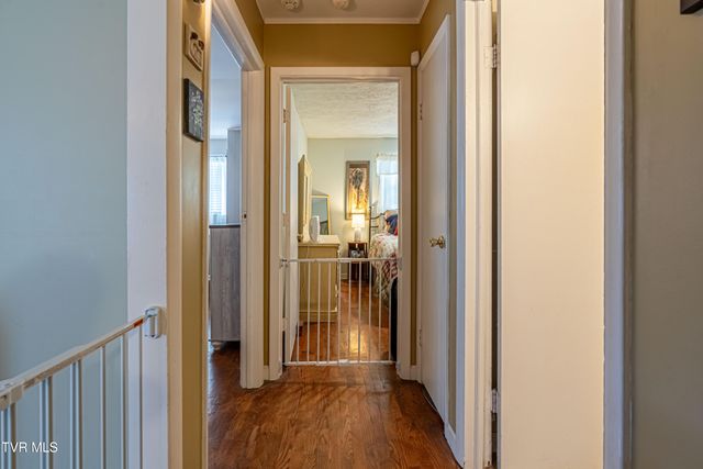 2410 Stewart Street, Johnson City, TN 37601