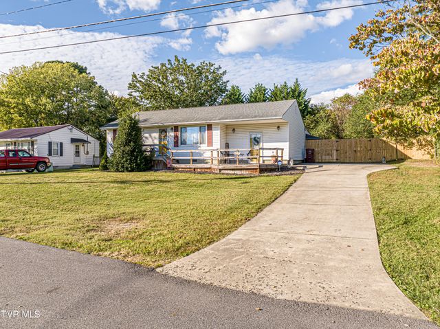 2410 Stewart Street, Johnson City, TN 37601