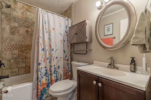 2410 Stewart Street, Johnson City, TN 37601