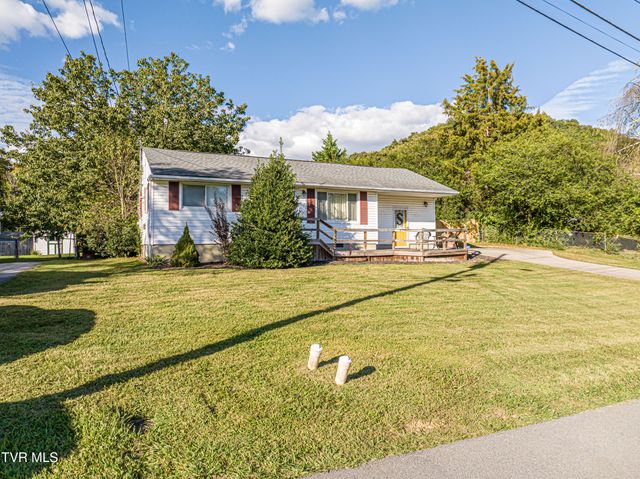 2410 Stewart Street, Johnson City, TN 37601