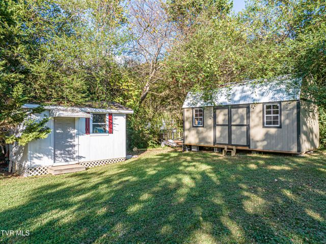 2410 Stewart Street, Johnson City, TN 37601