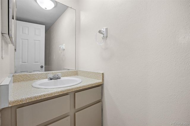 16129 E Rice Place B, Aurora, CO 80015