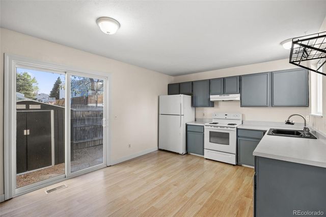 16129 E Rice Place B, Aurora, CO 80015