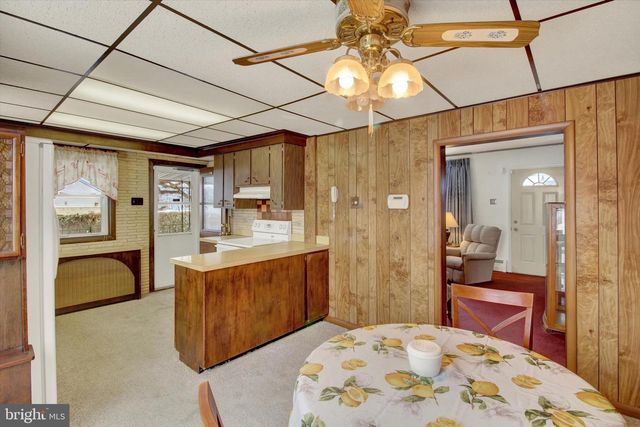 6 MEADOW AVE, Tamaqua, PA 18252