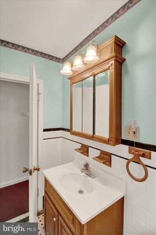 6 MEADOW AVE, Tamaqua, PA 18252