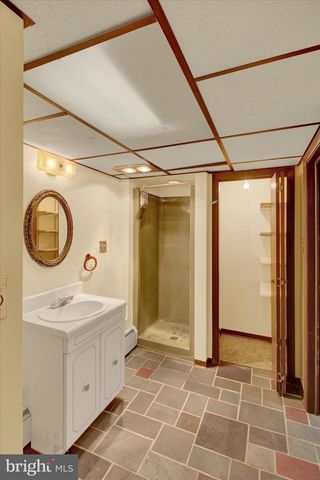 6 MEADOW AVE, Tamaqua, PA 18252