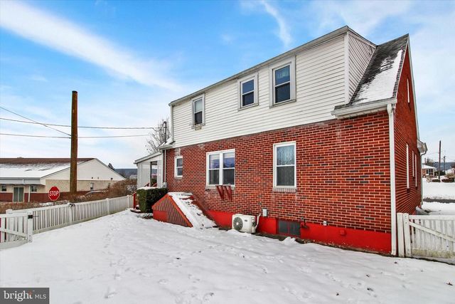 6 MEADOW AVE, Tamaqua, PA 18252