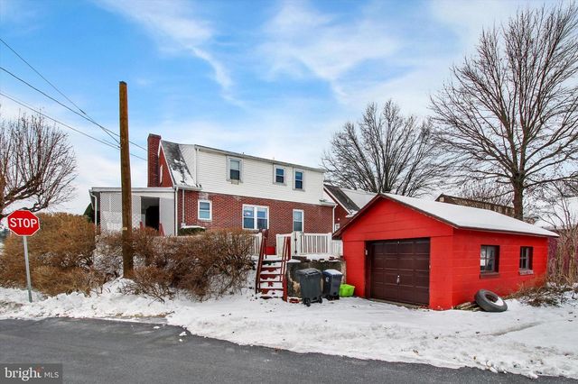 6 MEADOW AVE, Tamaqua, PA 18252