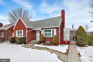 6 MEADOW AVE, Tamaqua, PA 18252