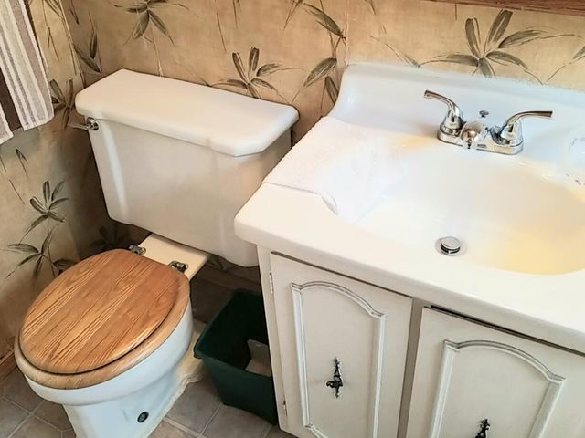 9206 AZTEC Road NE, Albuquerque, NM 87111