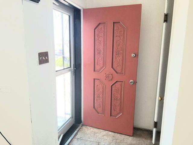 9206 AZTEC Road NE, Albuquerque, NM 87111