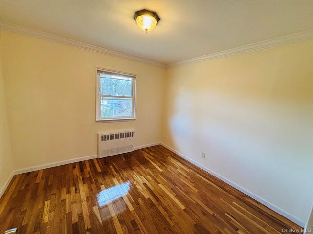 71 Willits Road, Glen Cove, NY 11542