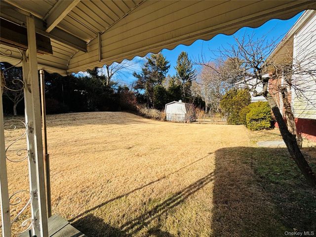 71 Willits Road, Glen Cove, NY 11542