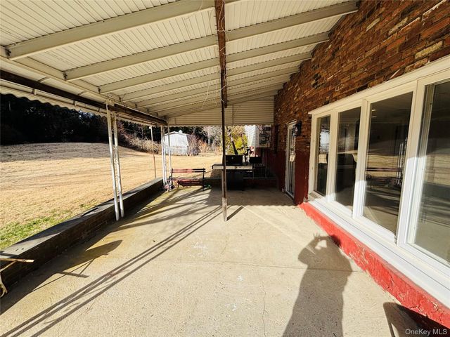 71 Willits Road, Glen Cove, NY 11542