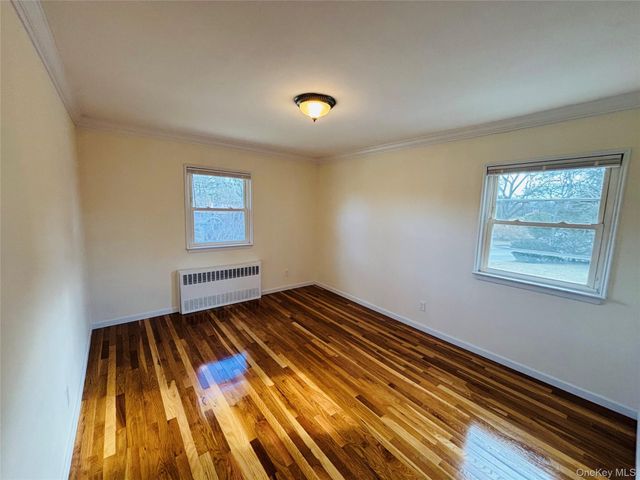 71 Willits Road, Glen Cove, NY 11542