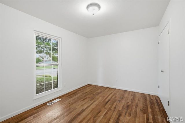 11795 Old Halls Ferry Road, Florissant, MO 63033