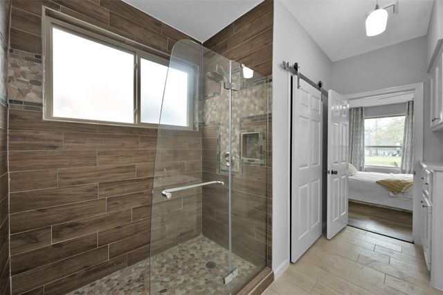 13527 Summer Hill Drive, Montgomery, TX 77356