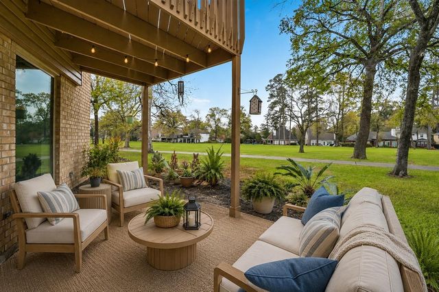 13527 Summer Hill Drive, Montgomery, TX 77356