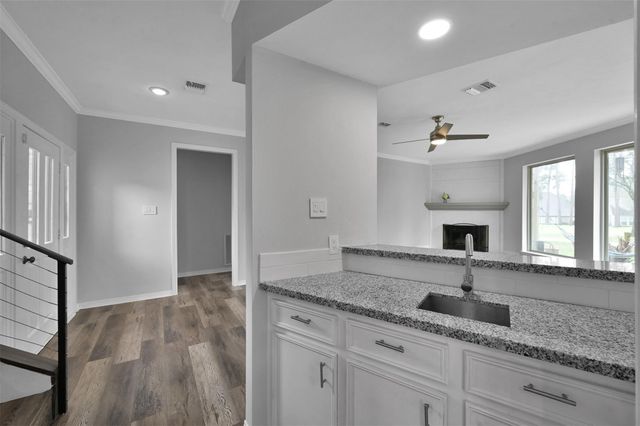 13527 Summer Hill Drive, Montgomery, TX 77356