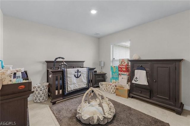 4109 NE 22nd AVE, Cape Coral, FL 33909