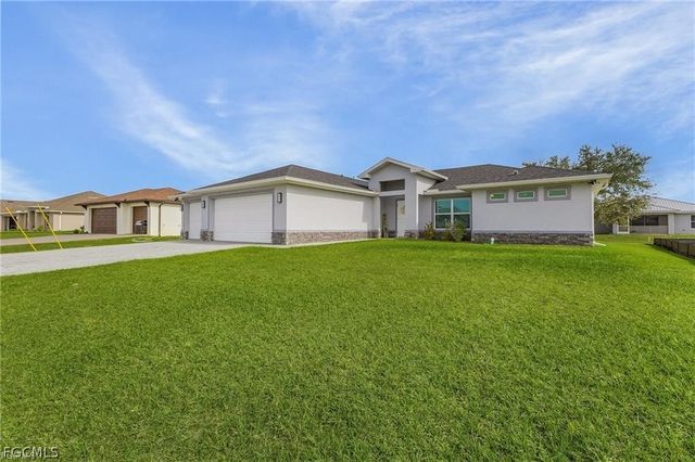 4109 NE 22nd AVE, Cape Coral, FL 33909