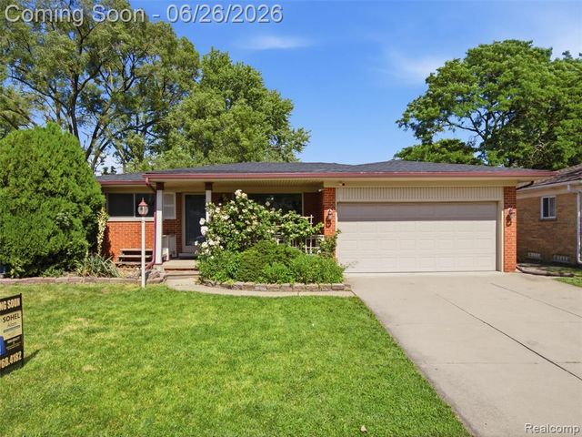26826 Palomino Avenue, Warren, MI 48089