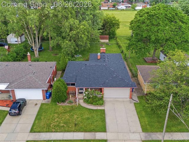 26826 Palomino Avenue, Warren, MI 48089