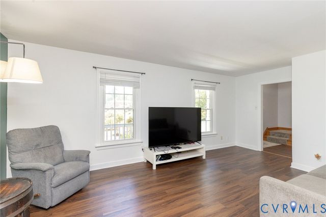 8218 Georgie Ct, Mechanicsville, VA 23116