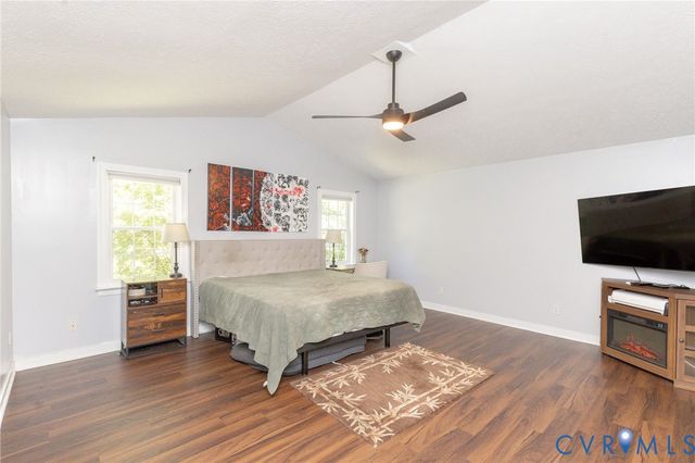 8218 Georgie Ct, Mechanicsville, VA 23116
